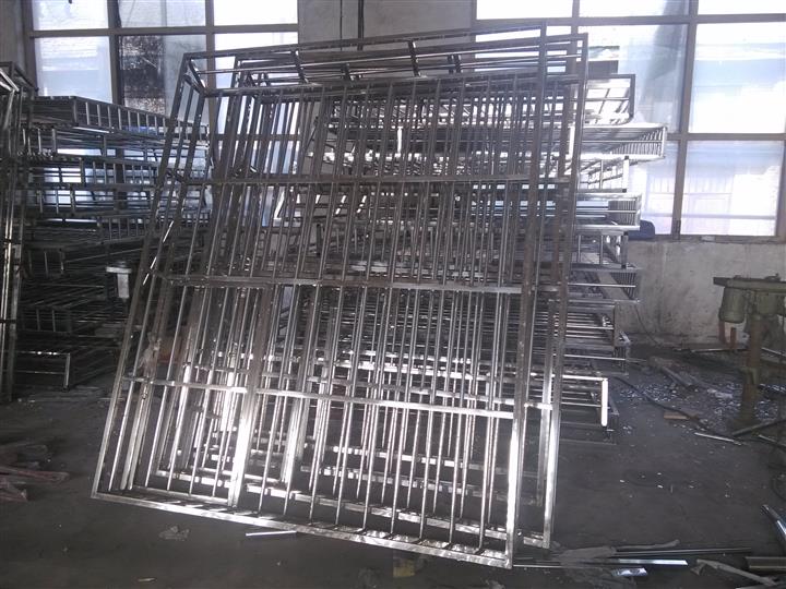 甘肃张掖不锈钢材市场观察 价格趋势与采购指南